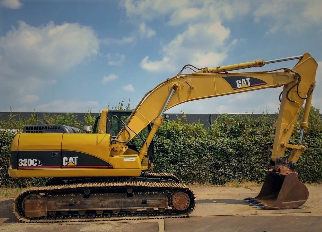 CAT 320C excavator — Avivaa rental fleet